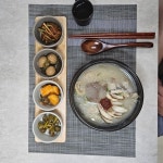 국내산 한우 소머리 수육 우설 500g 3~4인분 우족 스지 곰탕 국밥 전골 캠핑 밀키트 안주 음식 : 강줌마