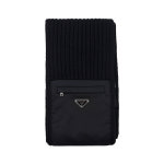 프라다 삼각 로고 지퍼 포켓 울 머플러 UMS354 1WTO F0002 : 이프이프