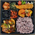 일반 매콤제육볶음 도시락 : 전주 청춘식탁