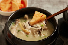 [26년전통 청송삼계탕] 삼계탕 1인분 / 밀키트유명맛집 / 보양식선물세트 : 청송삼계탕