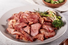 오리훈제 슬라이스 명일품 중국산 업소용 대용량 오리구이 800g x 10ea : 티씨푸드