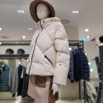 여성수입후드점퍼 02-244-206-53(01) : AK플라자 수원 보그너골프