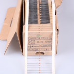 1/6W 5% 640pcs 64 값 1r-10mr 탄소 필름 저항기 모듬 키트 세트 : 온세상14