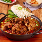 초당뼈찜 김치주는 초당감자탕 (넉넉한 2.5인분+김치) : 초당뼈찜