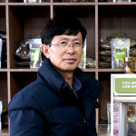 국산 약재 ( 칡 두충 둥굴레 우슬뿌리 느릅나무 당귀 삼지구엽초 야관문 자소엽 천궁 겨우살이 느릅나무 마가목 뽕잎 벌나무) 한약재 약초 약제... 