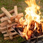 캠핑 화목난로 쪼갬목 참나무장작 불쏘시개 땔감나무 장작10kg : 또또살림