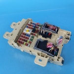 기아 니로 하이브리드 인스트루먼트 판넬 정션 박스 91950-G5221 자동차중고부품 : 알비오토 오피셜