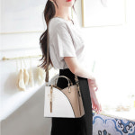 가죽공예키트 DIY 집콕 취미생활 가죽가방 만들기 손바느질 키트 파우치 퀼트 재료 패키지 베이지 08(LT백) : 다원88