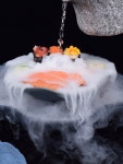활어회 접시 드라이아이스데코 전문일식집 고급식당 : 도쿄파파네