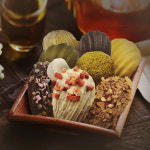 마들렌 8종 피스타치오 황치즈 딸기 녹차 스모어 레몬 쇼콜라 카라멜 디아크 베이커리 공방 : 베이커리공방 디아크