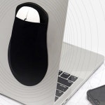 경희의마실 부착식 마우스 수납 파우치 소품홀더 간지케이스 노트북용품 돋보이는아이템 : 경희의마실