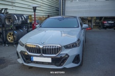 BMW G60 520i, 530i 5시리즈 브릴란테 가변배기 튜닝 머플러 : 명성모터스