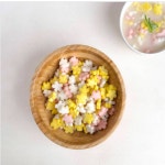 꽃떡국떡 국산쌀 꽃모양 무지개 오색 떡국 1kg : 돈뜨락