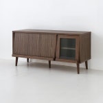 마켓비 거실장 티비 다이 선반 티비장식장 낮은 거실장 TV수납장 미니 1600mm, 브라운 : 우드온