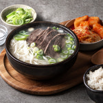 80년전통맛집 무수옥 설렁탕 국밥 사골 곰탕 한우암소 곰국 (국물+고기 680g)3세트 : 무수옥