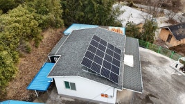 주택용태양광설치 현대에너지솔루션 경북 경주 강동면 경사싱글판넬지붕형 5KW 설치 : 에이스솔라에너지