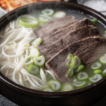 80년전통맛집 무수옥 설렁탕 국밥 사골 곰탕 한우암소 곰국 (국물+고기 680g)2세트 : 무수옥