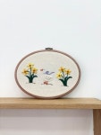 [DIY KIT 오리와 수선화] 동영상포함 패브릭 프랑스자수 키트 수틀액자 : 착한바느질