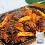 이제이푸드스토리 매콤 순대 곱창 볶음 675g 국내산 곱창 : 이제이 푸드스토리