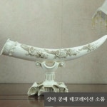 코끼리 상아 공예 조각 데코레이션 진열장 인테리어소품 감성 거치대 인테리어 장식소품 : 엔비케어NB케어