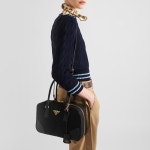 프라다 리에디션 1978 미디엄 사피아노 백 블랙 1BB115 R064F0002VTOO : 럭스마라