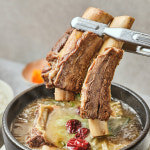 [한촌설렁탕] 더블랙 프리미엄 진 왕갈비탕 3kg(1kgx3팩) 밀키트 냉동 보양식 명절 선물 : 한촌설렁탕 공식몰