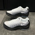 나이키 에어맥스 인비거 : 풋마트 경산점