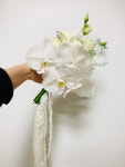 본식 촬영 화이트 호접 줄맨드라미 드롭부케 강남부케 대전부케 청주부케 가성비부케 : 아뜰리에 블룸