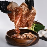 수입산 칼집 양념 목살 돼지 왕구이 양념구이 1kg : 정성고깃간
