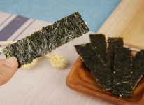 [동현기업](선물용 포장) 김스낵 현미(300g) 2개+포장박스 : 동현기업