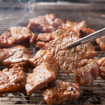 해빛담 양념갈비 700g 수제 목살 돼지 갈비 숯불 구이 : 해 빛담