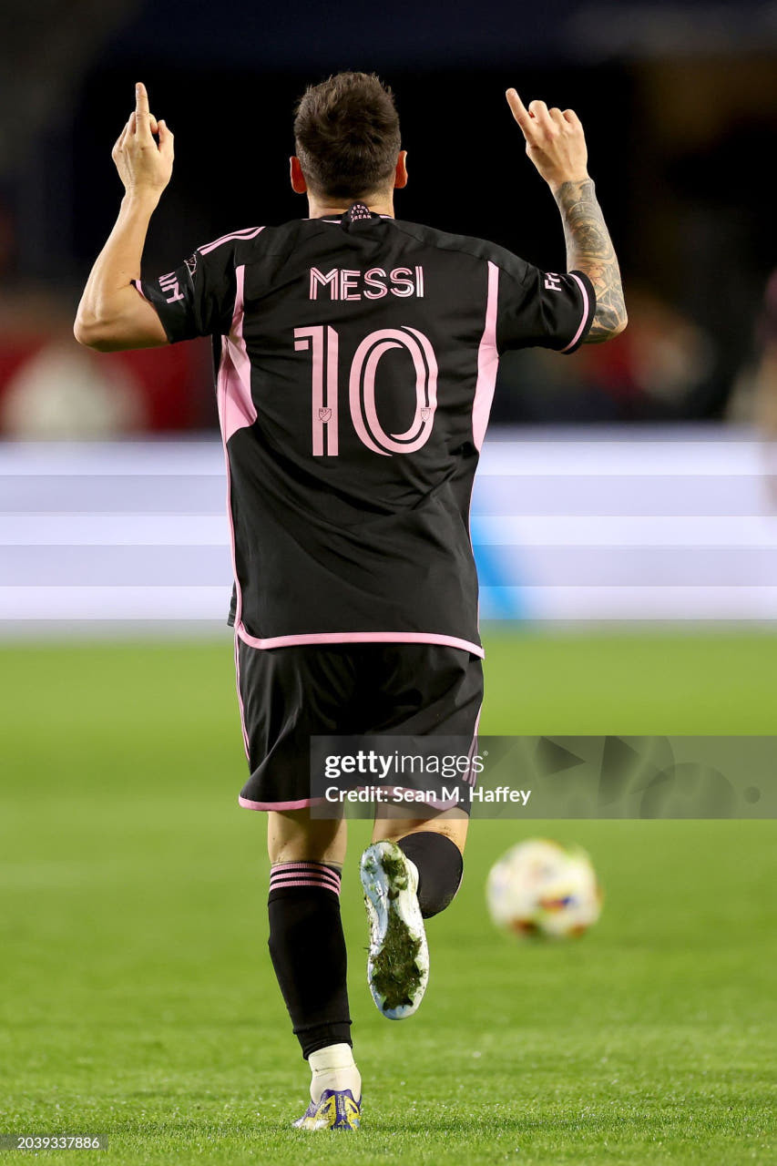 메시(인터 마이애미)와 더브라위너(맨체스터 시티)의 MLS 합류 가능성에 팬들 더욱 흥분, 인터 마이애미 강화 전망