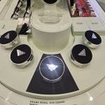 [국내백화점/쇼핑백] 프라다 리빌 메쉬 쿠션 파운데이션 팩트 : 라이크컴퍼니