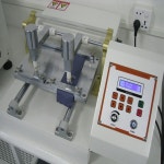 ASTM-D2054 전기 마찰 색상 견뢰도 테스터, 2 스테이션 : 삼오물산1
