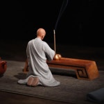 석가모니 불상 중국 스타일 모래 무릎을 꿇고기도 부처님 스님 선 홈 거실 사원 찻집 장식 풍수 기념품 골동품 평화로운 : 도재상사