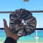 닛시 실버 헤어 스크런치 Y2K 곱창 머리끈 실버아이템 [자체제작/국내생산] : NISSI 닛시