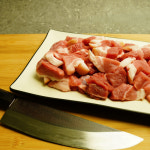 육감원 한돈 1등급 앞다리살 600g 찌개용 수육용 : 육감원