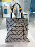 [바오바오] 25년 4월 프리즘 메탈릭 토트백 7x7 AG527 (그레이지) : JAPAN GOODS