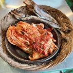 무례한젓가락 코다리김치 묵은지 10kg 무료배송 명태김치30년... 고추로 담근 명태김치 동네한바퀴 205회  한국인의밥상 487회 방송 : LiveKing