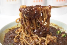 본연의 유니짜장 : 고향본연