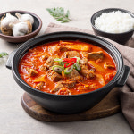 고급진 고기듬뿍 제주흑돼지 김치찌개 1KG (냉동) : 고급진 주식회사