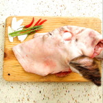 (배터짐) 한우머리 반마리 암소 (발골) 잡뼈1.5kg 소머리 고기 사골 도가니 : 배터짐