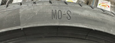 벤츠 마이바흐S680 265/35R21 101Y 피렐리 피제로PZ4 MOS 2653521 : 라온타이어