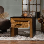 통나무 거실 소파 옆 몇 B & 복고풍 오래된 작은 사각형 테이블 아파트 가구 : 더베이온트레디아