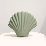 Matt Khaki Shell Vase 파스텔그린 조개화병 : etene