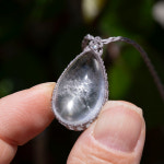 히말라야 백수정 매듭 목걸이 : 돌과실타래