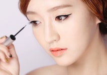 또렷한 눈매 아이라이너 눈꼬리 선 워터 프루프 파크 수영장 안번지는 아이 라이너 : 주식회사 마루인터내셔널