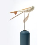 그림닷컴 난다고래 옐로우 이상용 Lee Sang Yong Flyingwhale 스탠드 노란색 아트 나무공예 우드 키네틱 : 그림닷컴 리빙