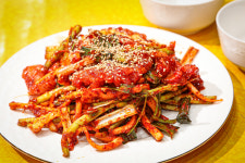 홍어무침 홍어회무침 대용량 1kg 국내산 암컷 당일제조 : 부안행운수산