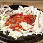 빨강모자 맛있게 매운 양념 쭈꾸미 볶음 350g 2팩+2팩 (총 1.4kg) 보통매운맛 캠핑 음식 맛집 요리 : 이안글로벌